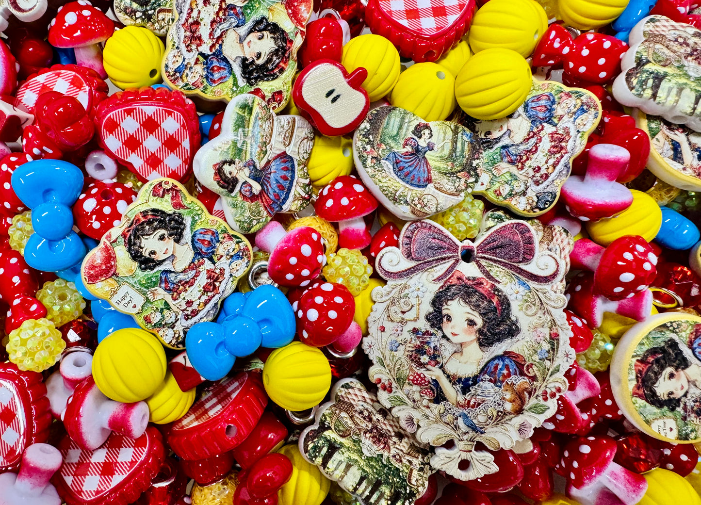 Snow White mix