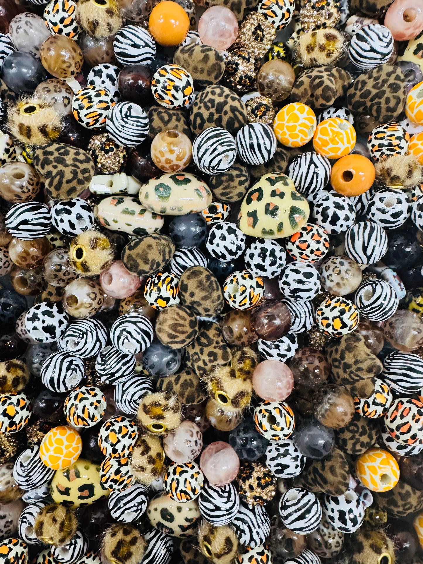 Leopard print beads