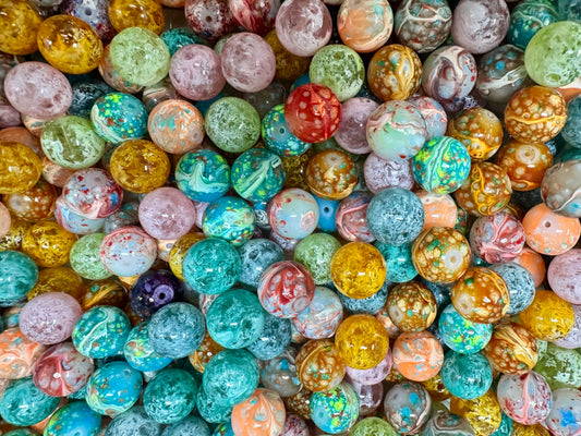 Glass beads 16mm